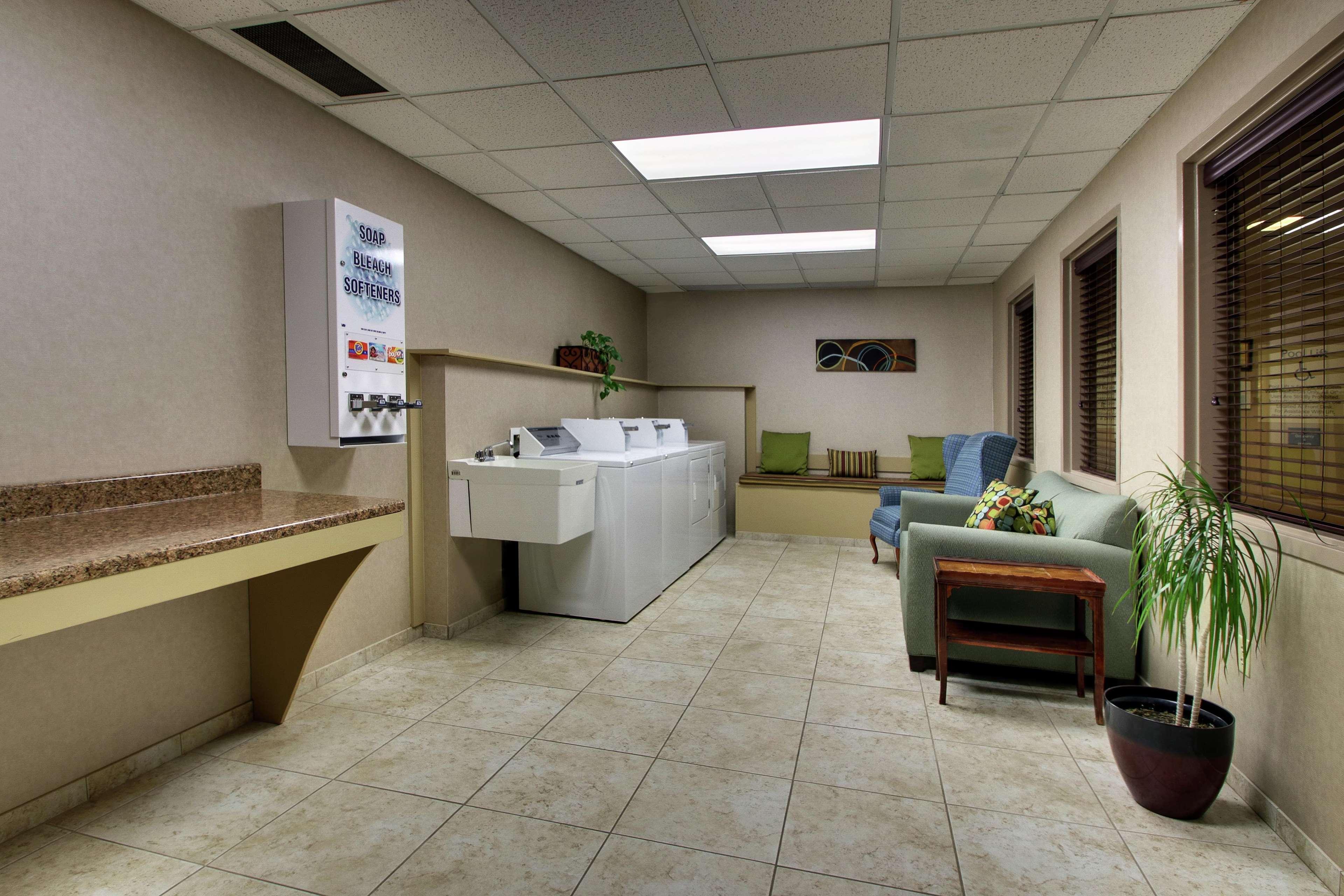 Hotel Hampton